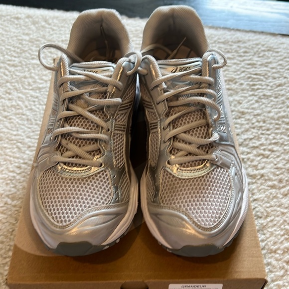 SOLD - Gel Kayano 14 - Picture 2 of 8